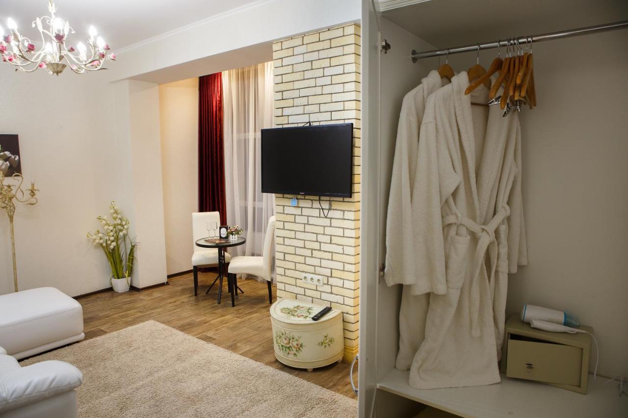 Misteriya Hotel Kharkiv Eksteriør bilde