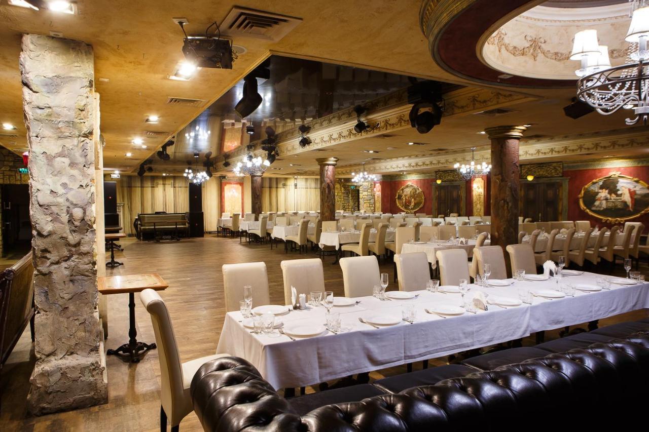 Misteriya Hotel Kharkiv Eksteriør bilde