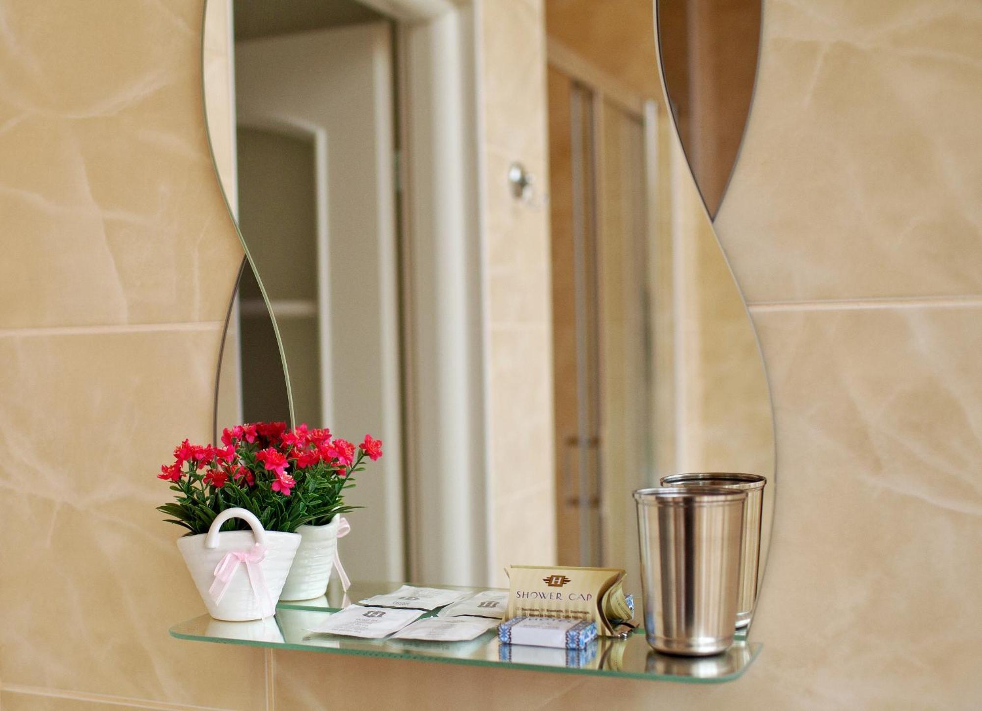 Misteriya Hotel Kharkiv Rom bilde