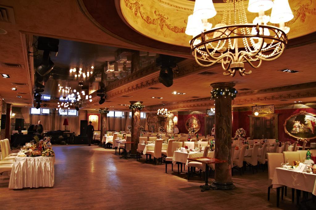 Misteriya Hotel Kharkiv Eksteriør bilde